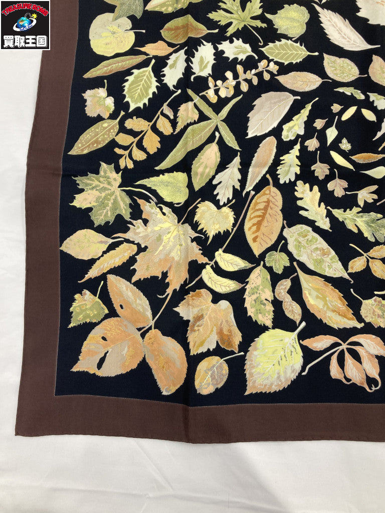 HERMES/カレ90/落ち葉 渦巻き
