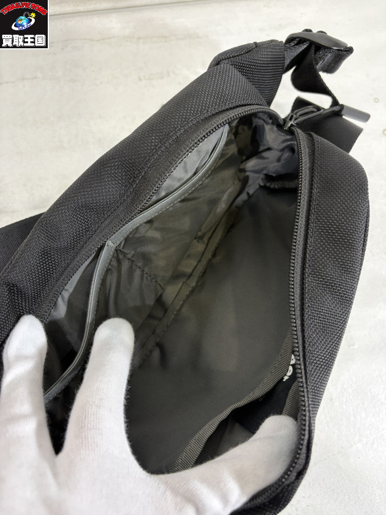 ボディバッグ City Sling 2