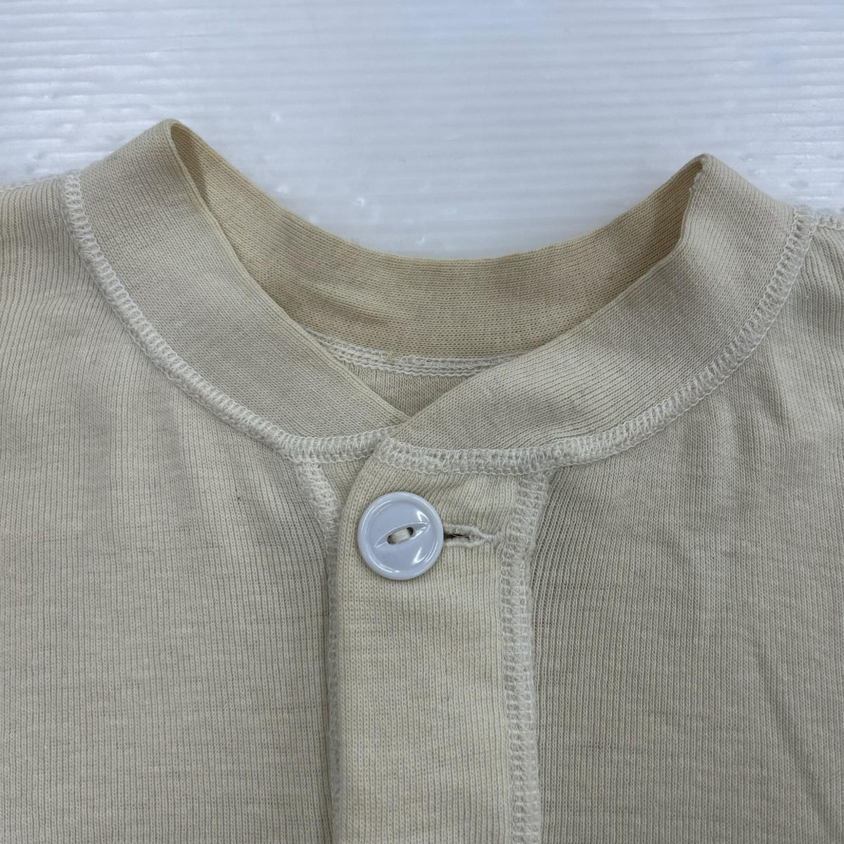 長袖Ｔシャツ US ARMY ヘンリーネック ベージュ