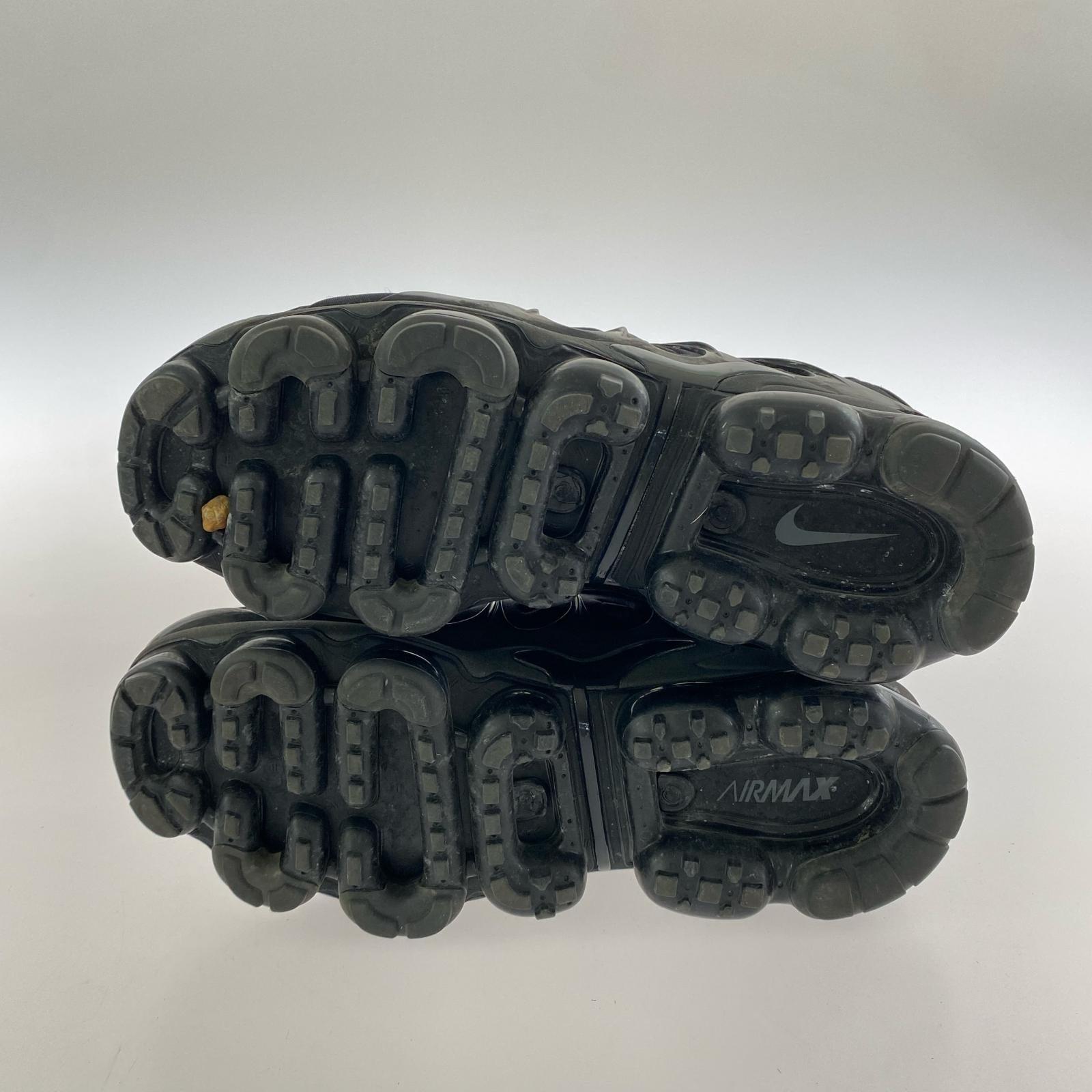 スニーカー AIR VAPORMAX PLUS 26.5cm 26.5cm (US8 1/2 UK8 EU43) ブラック