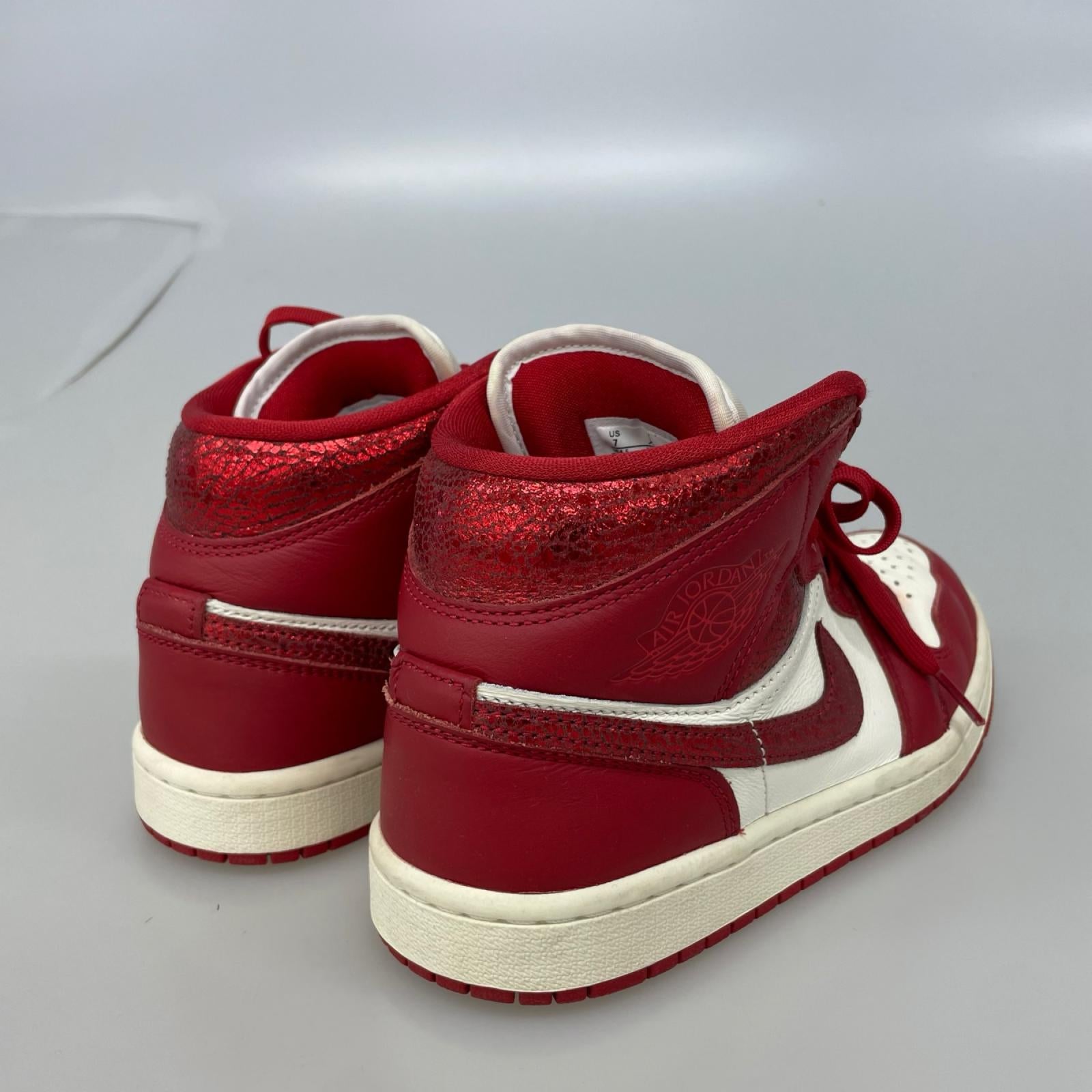 スニーカー Air Jordan 1 Mid SE 24.0cm レッド 24cm (US6 UK5 1/2 EU38)