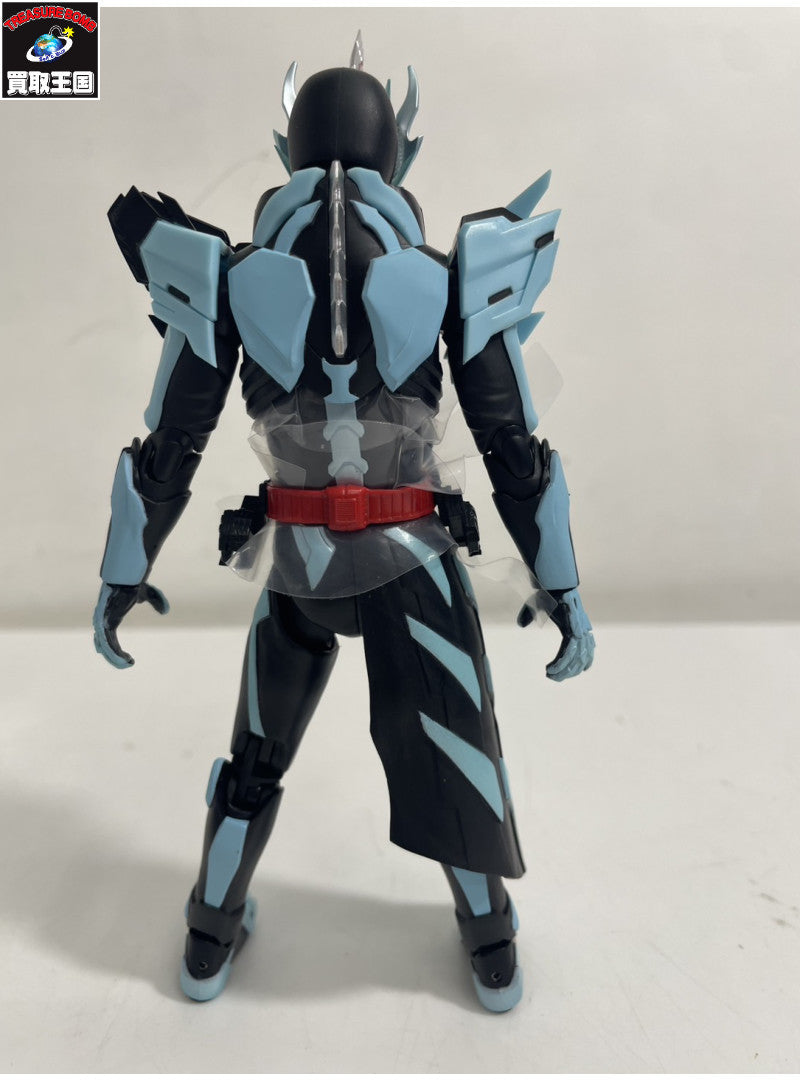 S.H.Figuarts 仮面ライダーセイバー プリミティブドラゴン フィギュア/グッズ