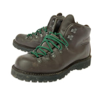 ブーツ MOUNTAIN LIGHT II MADE IN USA Vibram ブラウン