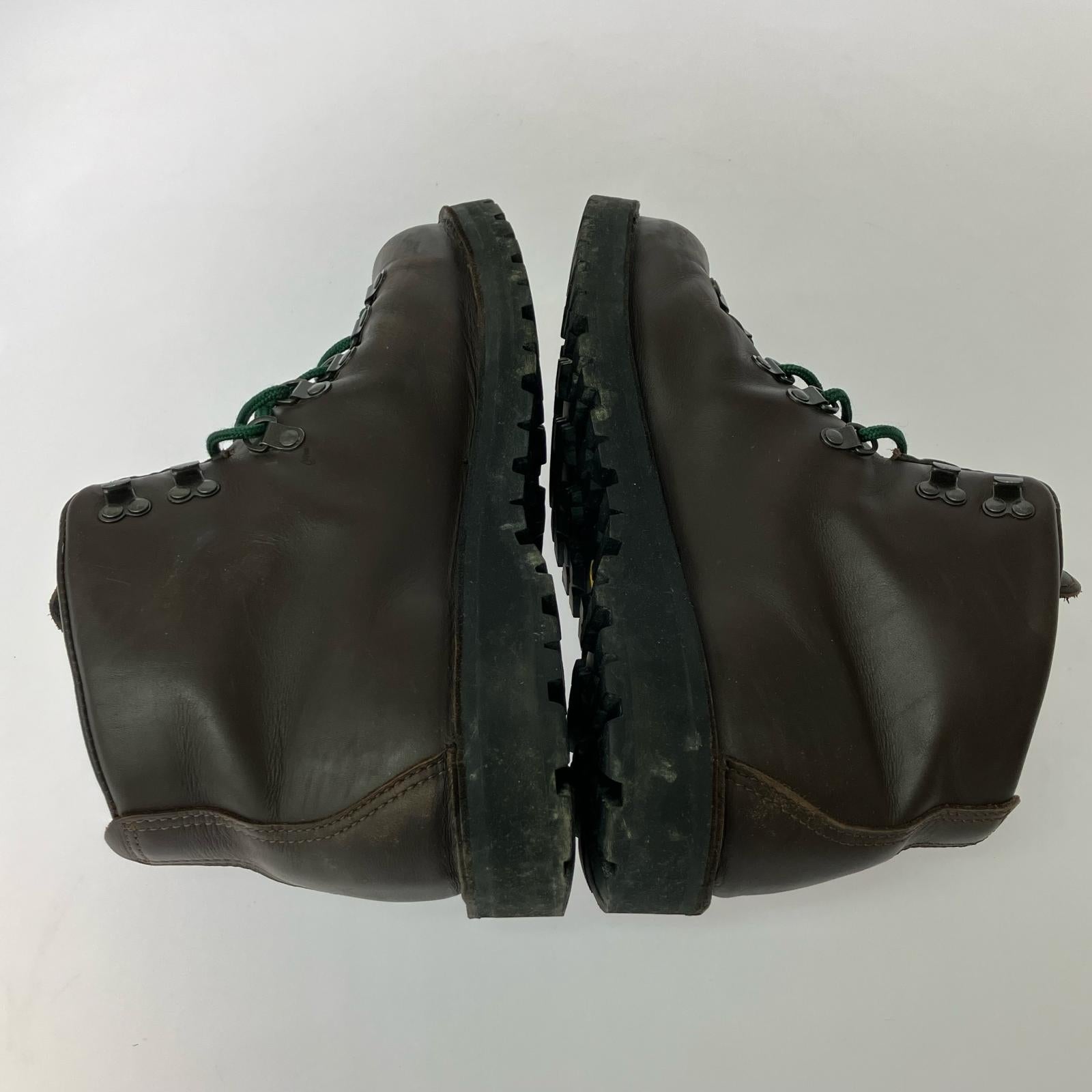 ブーツ MOUNTAIN LIGHT II MADE IN USA Vibram ブラウン