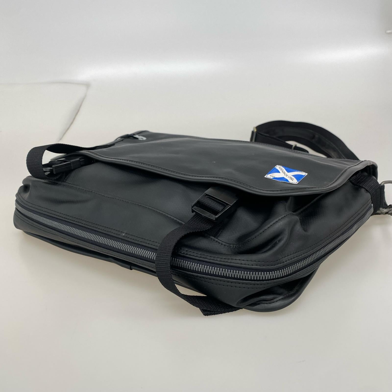 ショルダーバッグ LUGGAGE LABEL ショルダーバッグ ブラック