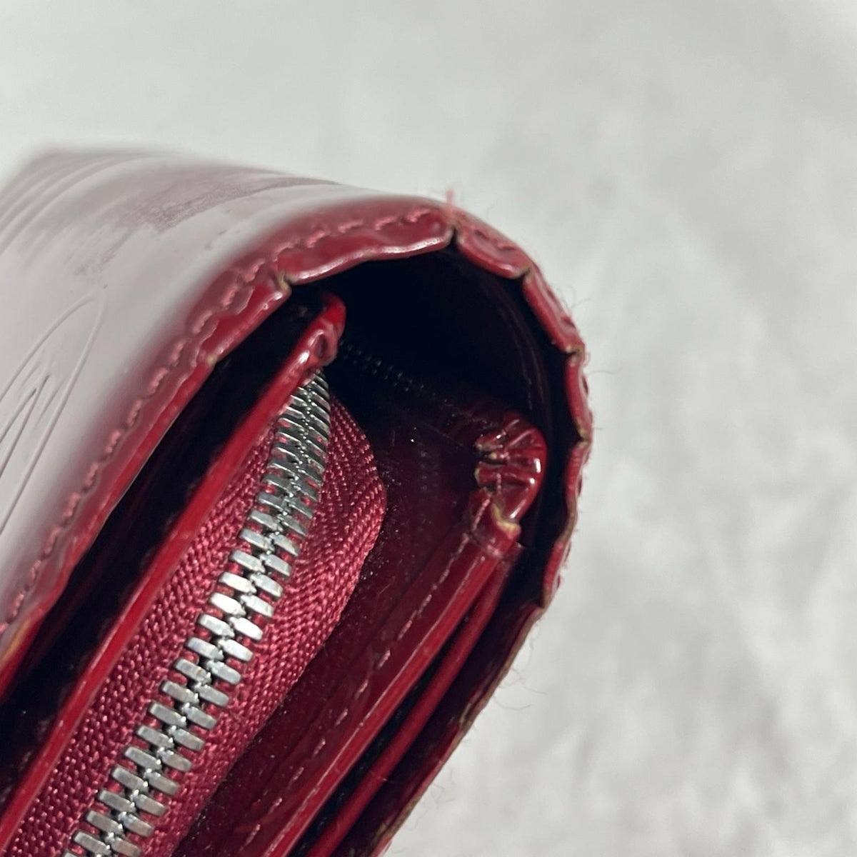 cartier ハッピーバースデー 二つ折り財布