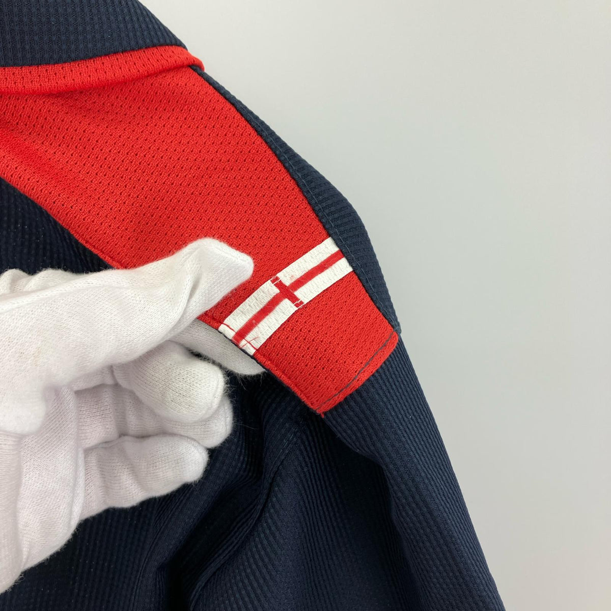 半袖Ｔシャツ イングランド代表　ハーフジップ M