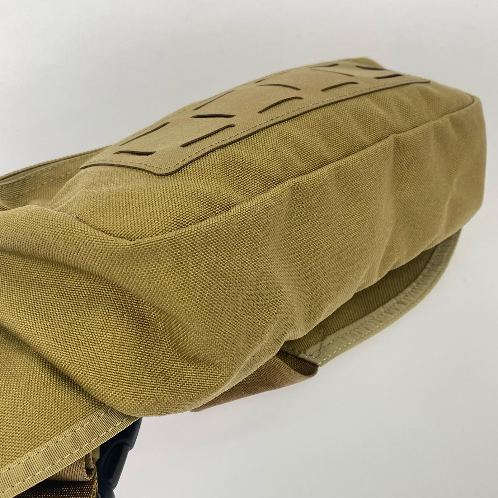 ショルダーバッグ USA製PG RAMBLER ボディバッグ カーキ