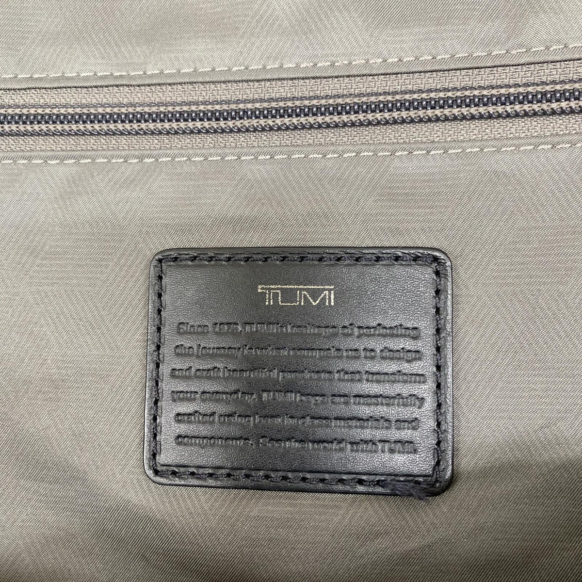 リュック・デイパック Joshua Compact Backpack 黒 ブラック