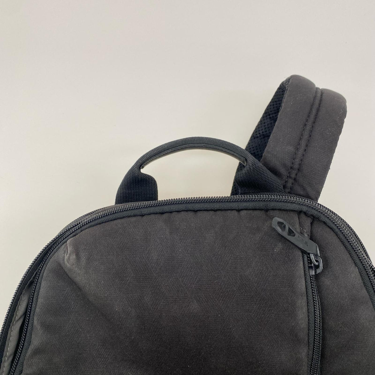 リュック・デイパック Joshua Compact Backpack 黒 ブラック