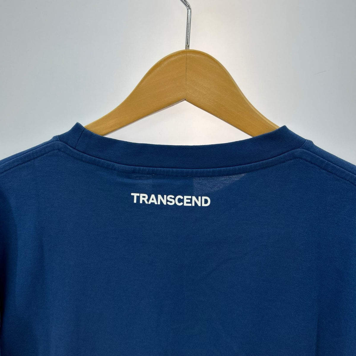 半袖Ｔシャツ Metal Logo Print Tee（M） M ブルー