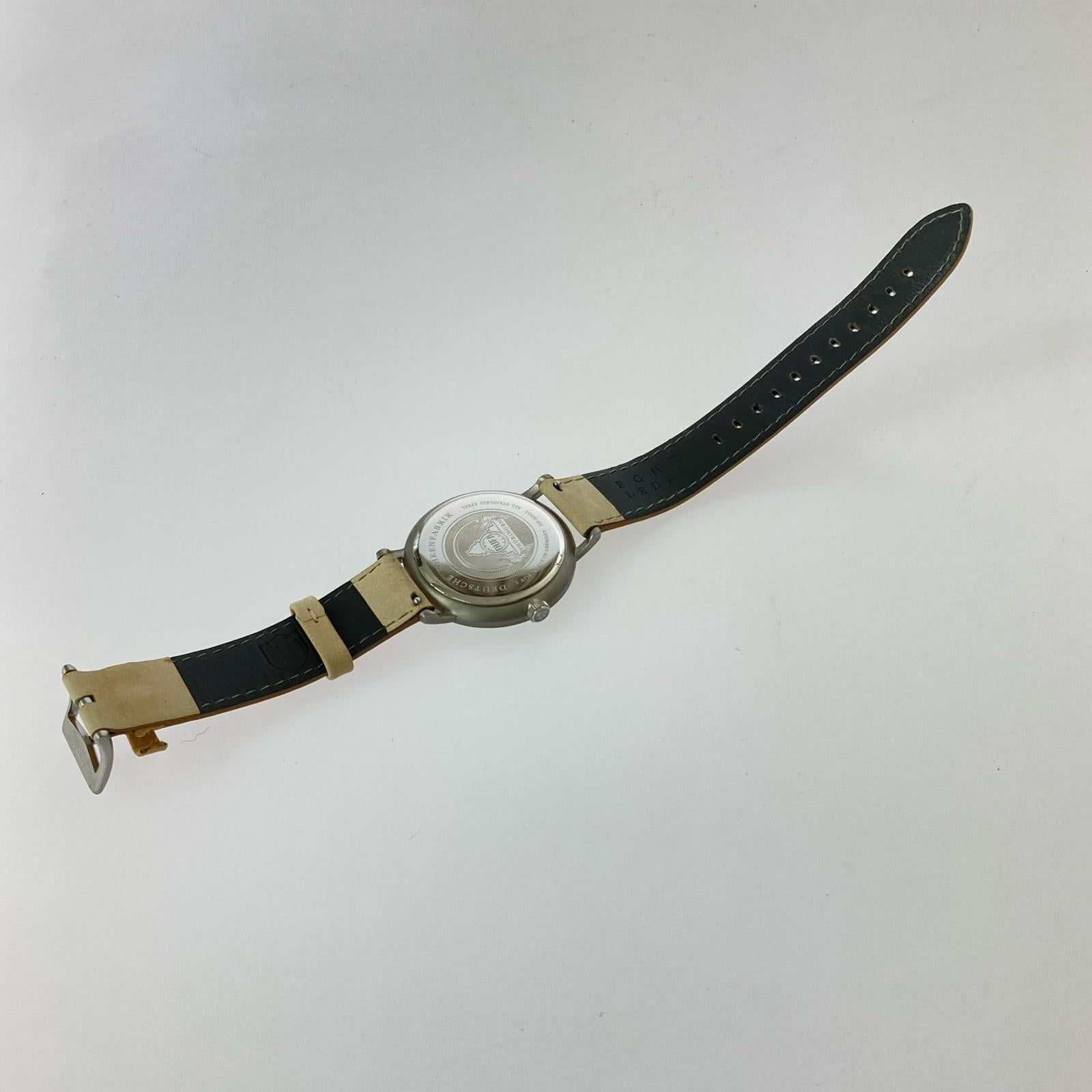 腕時計 DUFA グリーン