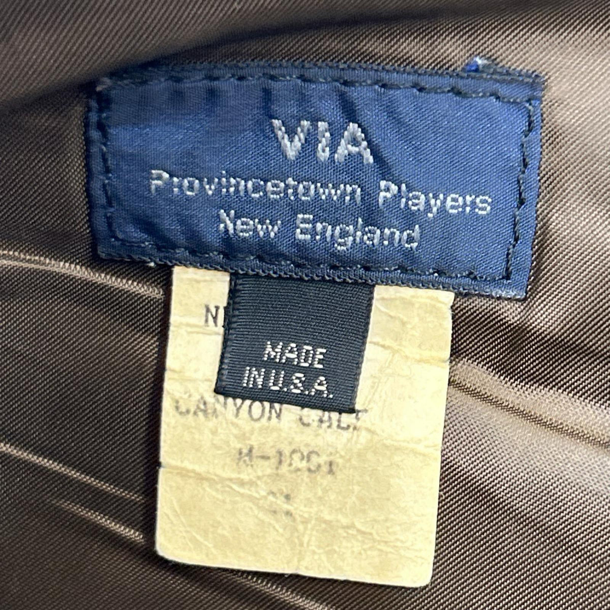 パンツ VIA Provincetown Players ﾚｻﾞｰﾊﾟﾝﾂ ﾌﾞﾗｳﾝ ブラウン