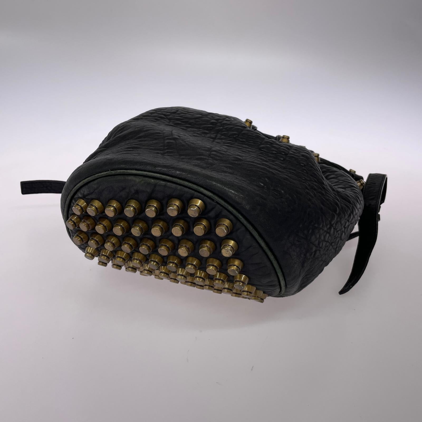 ショルダーバッグ Alexander Wang レザー スタッズ 巾着 ショルダーバッグ ラージ ブラック ブラック