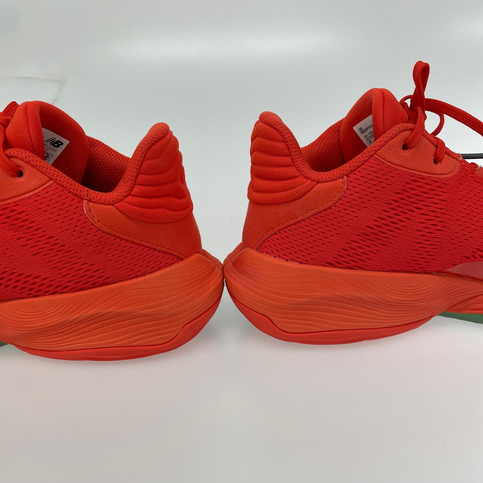 スニーカー TWO WXY V4 Neo Flame Team Red 27cm (US9 UK8 1/2 EU44) レッド