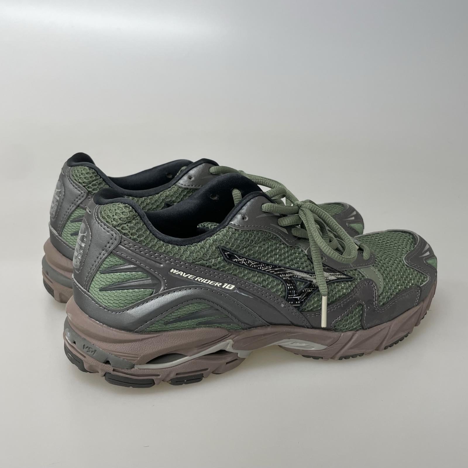 スニーカー MIZUNO ウェーブライダー10 スニーカー 27.0 オリーブ 27cm (US9 UK8 1/2 EU44)