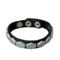 ブレスレット HEXAGON SMALL STUDS WRISTBAND スタッズブレス ブラック