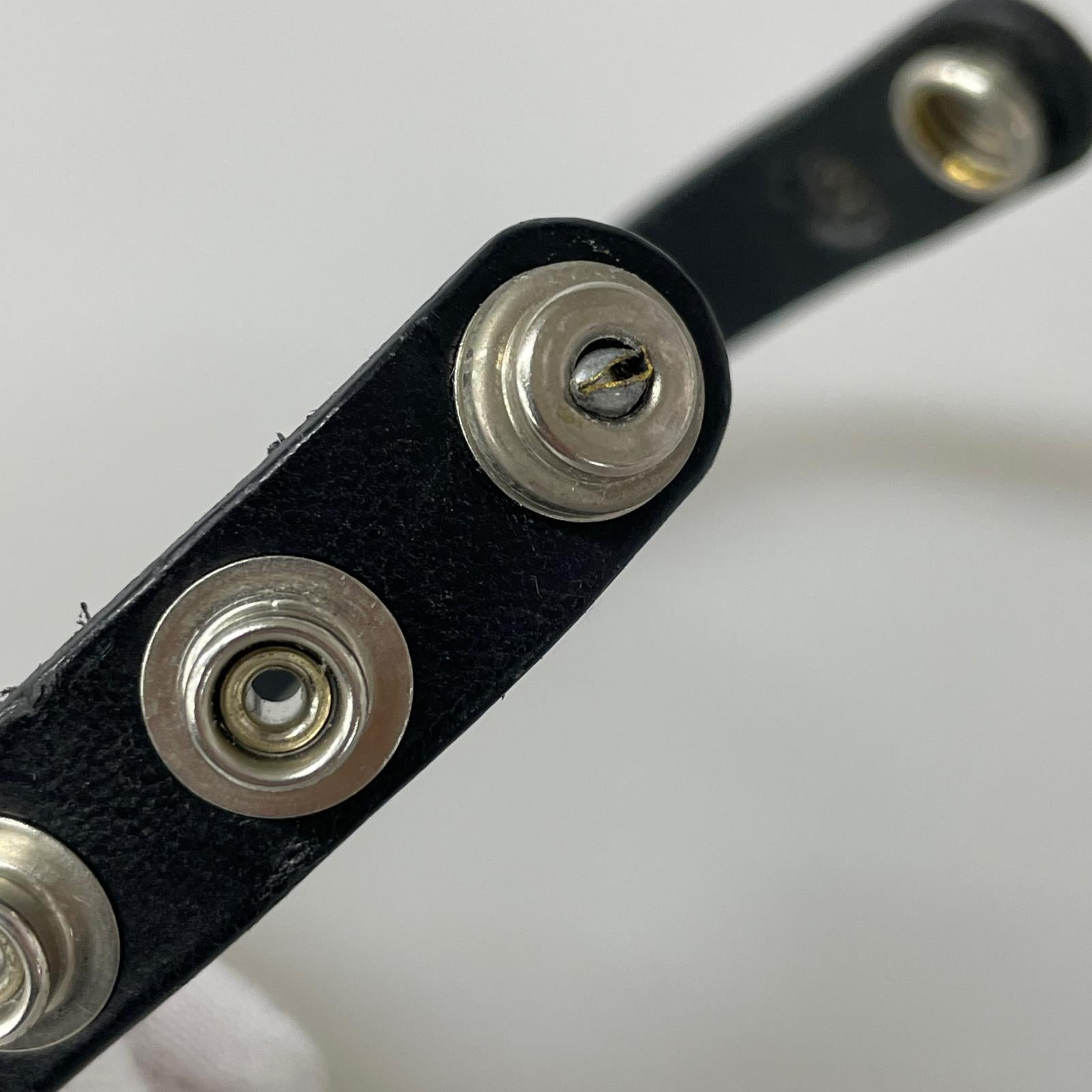 ブレスレット HEXAGON SMALL STUDS WRISTBAND スタッズブレス ブラック