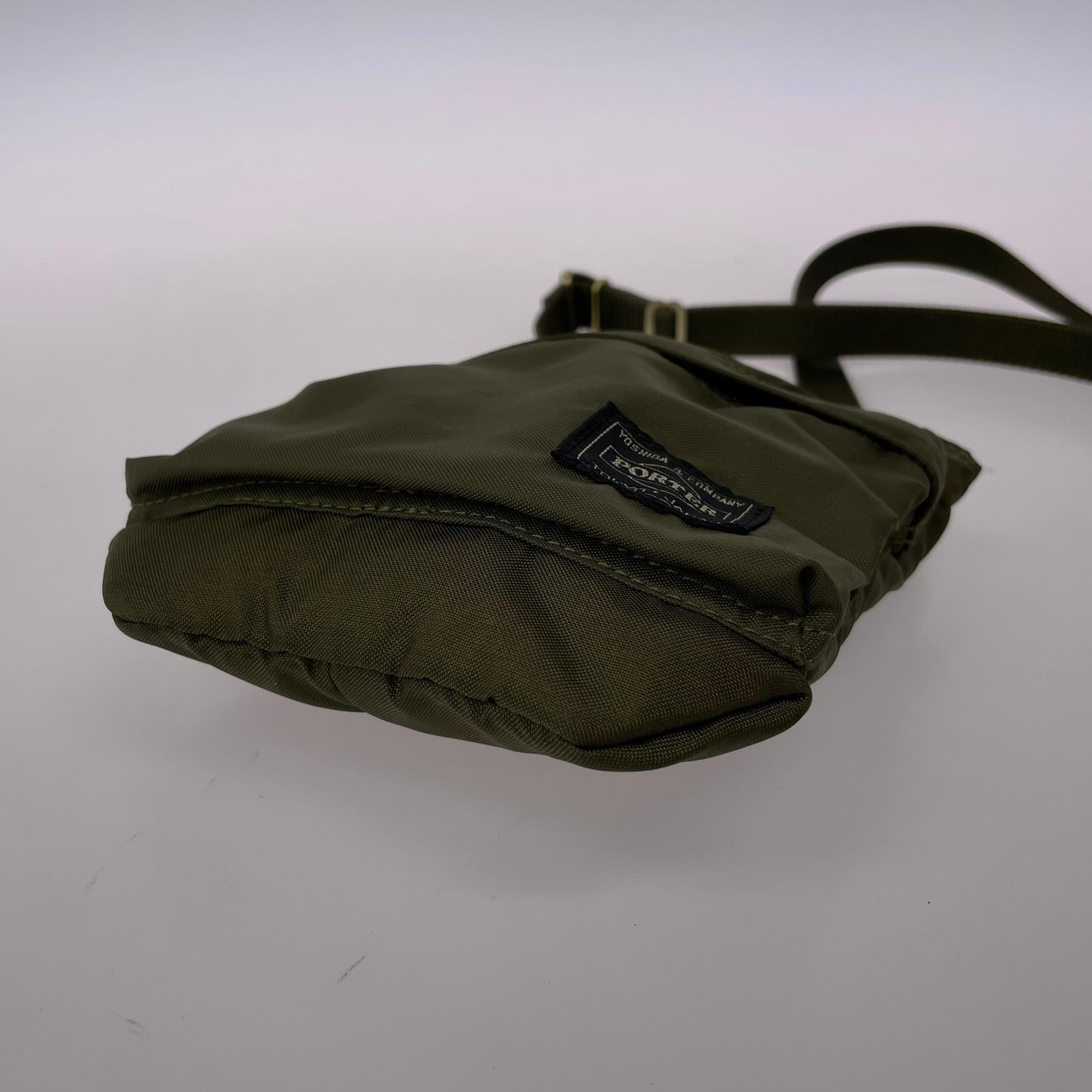 ショルダーバッグ PORTER FORCE SHOULDER POUCH カーキ