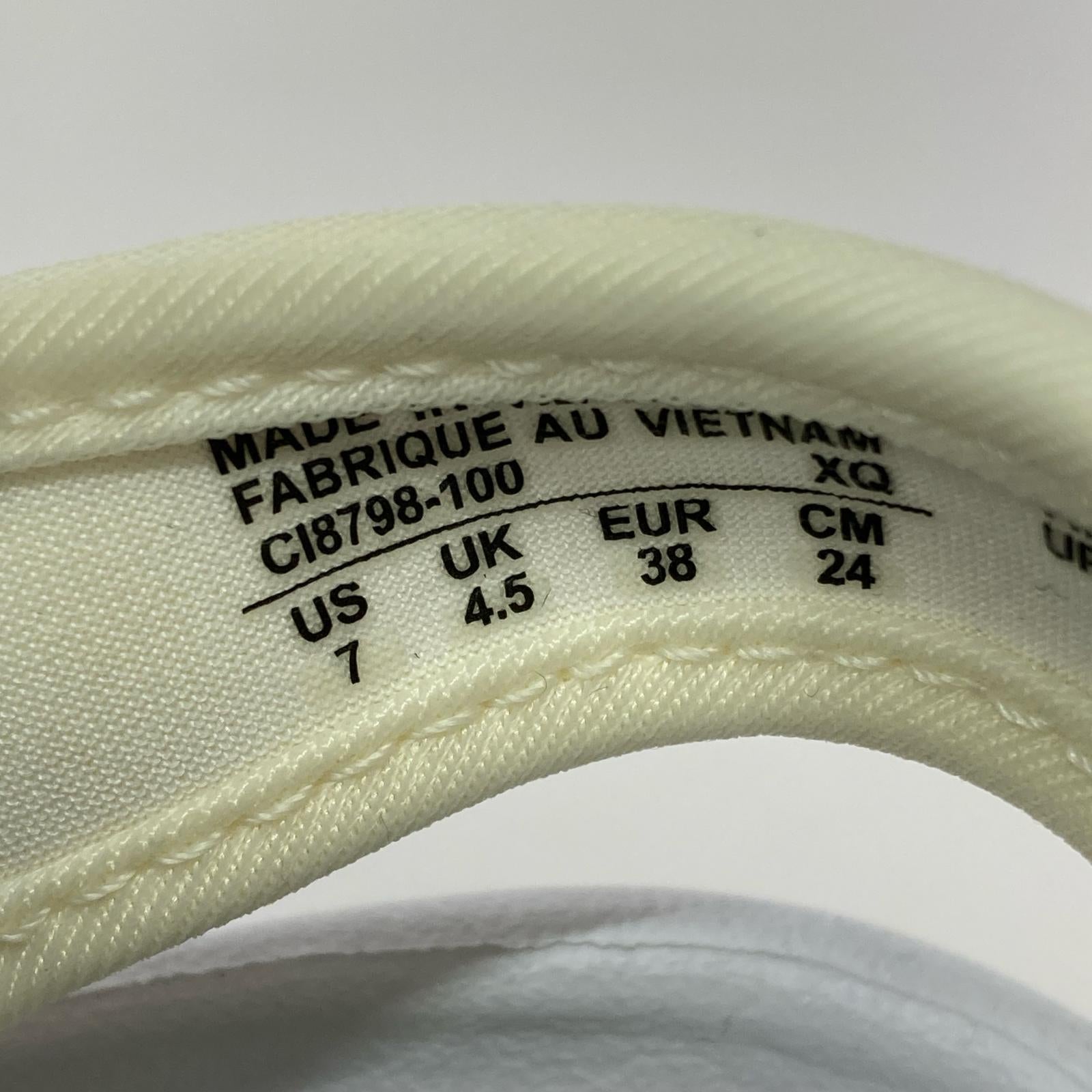 その他靴 AIR MAX KOKO SANDAL/白/24cm 24cm (US6 UK5 1/2 EU38)