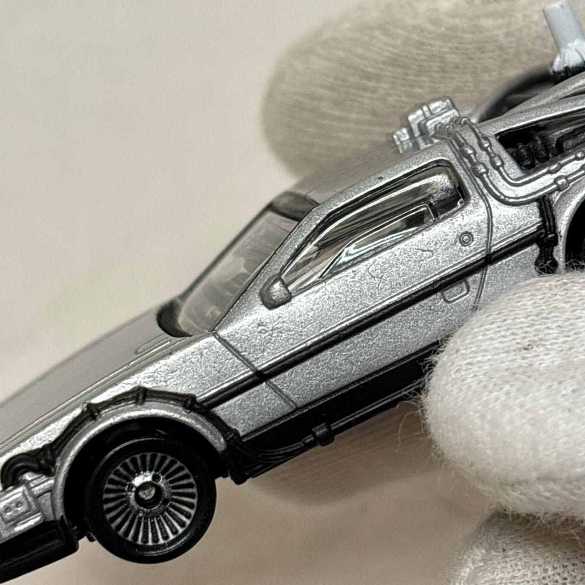 HW CW デロリアンII バック・トゥ・ザ・フューチャー　Ⅱ バンダイ ミニカーその他