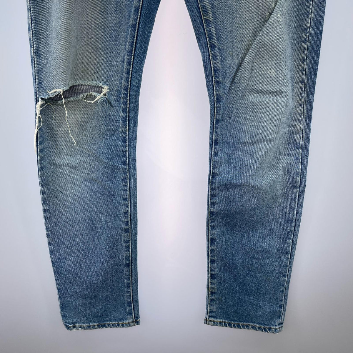 デニムパンツ ﾀﾞﾒｰｼﾞ加工 M M ブルー