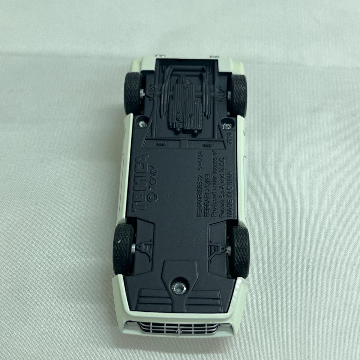 TOMICA LIMITED VINTAGE NEO フェラーリ 512 BBi TOMYTEC トミカ