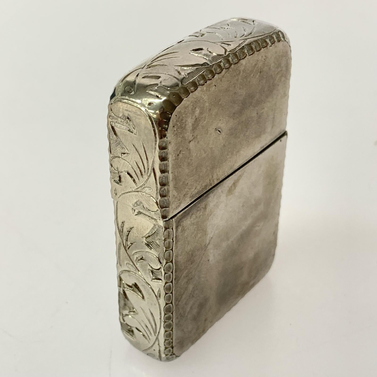 ライター ZIPPO 2003年刻印 3面彫刻 シルバー