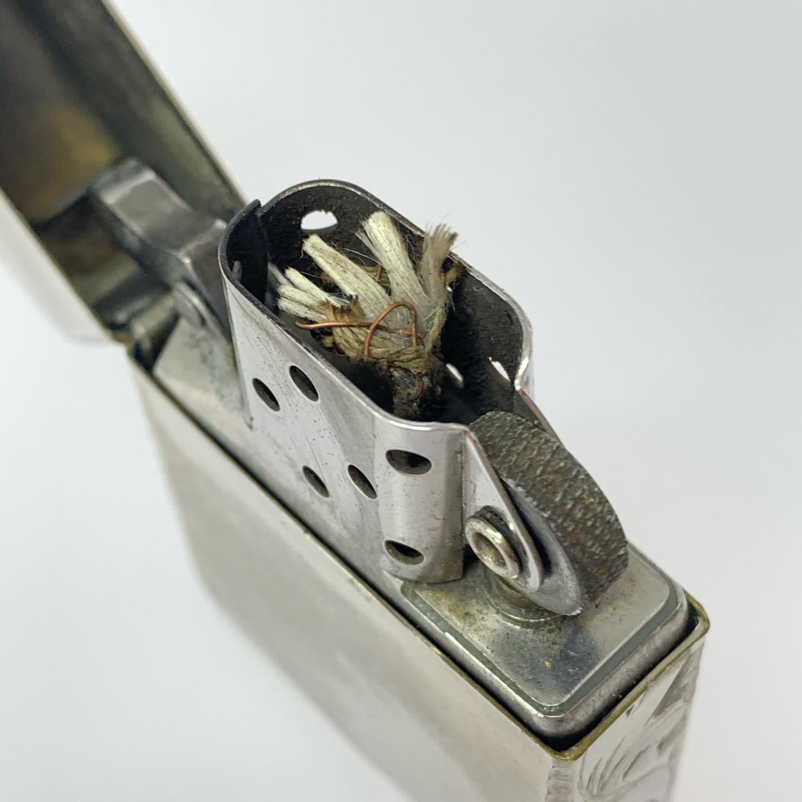 ライター ZIPPO 2003年刻印 3面彫刻 シルバー