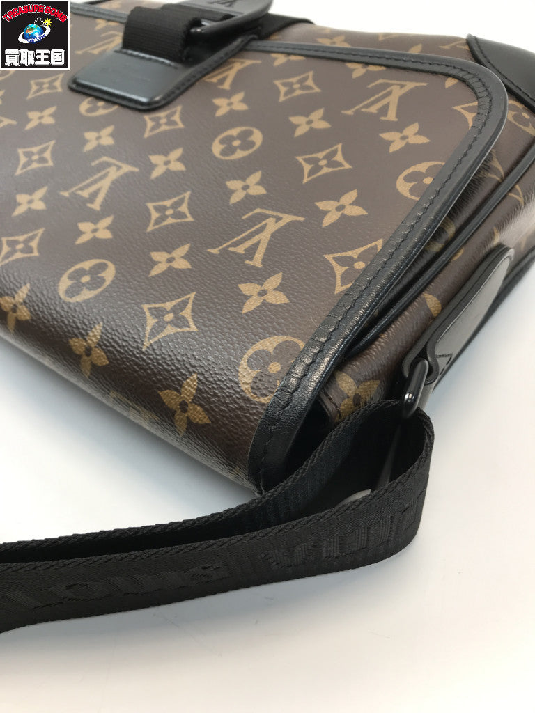 LV/M46328/アーチメッセンジャー モノグラムマカサー