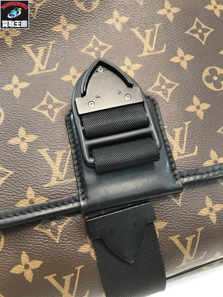 LV/M46328/アーチメッセンジャー モノグラムマカサー