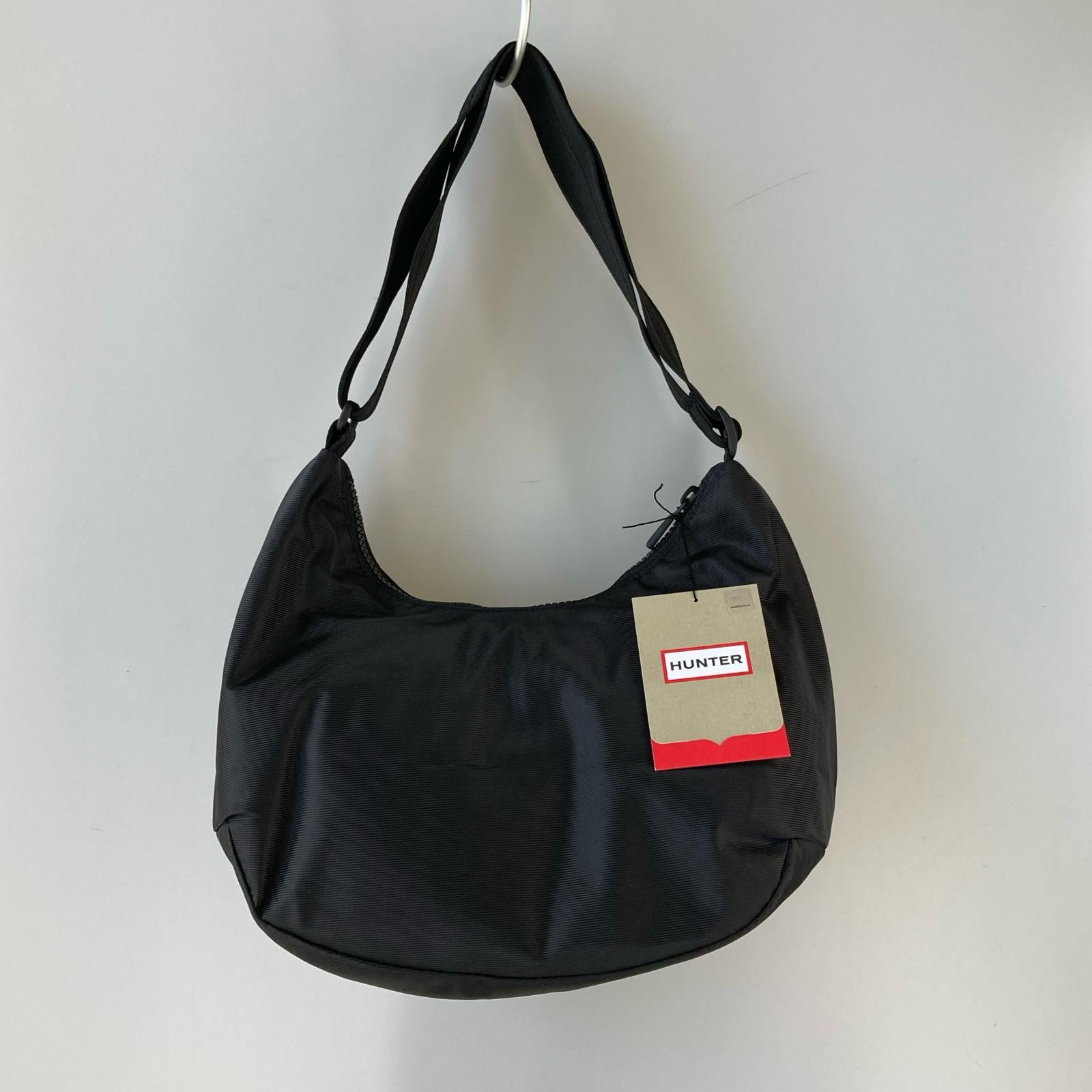 ショルダーバッグ ORIGINAL ESSENTIAL MEDI HOBO BAG 黒 ブラック