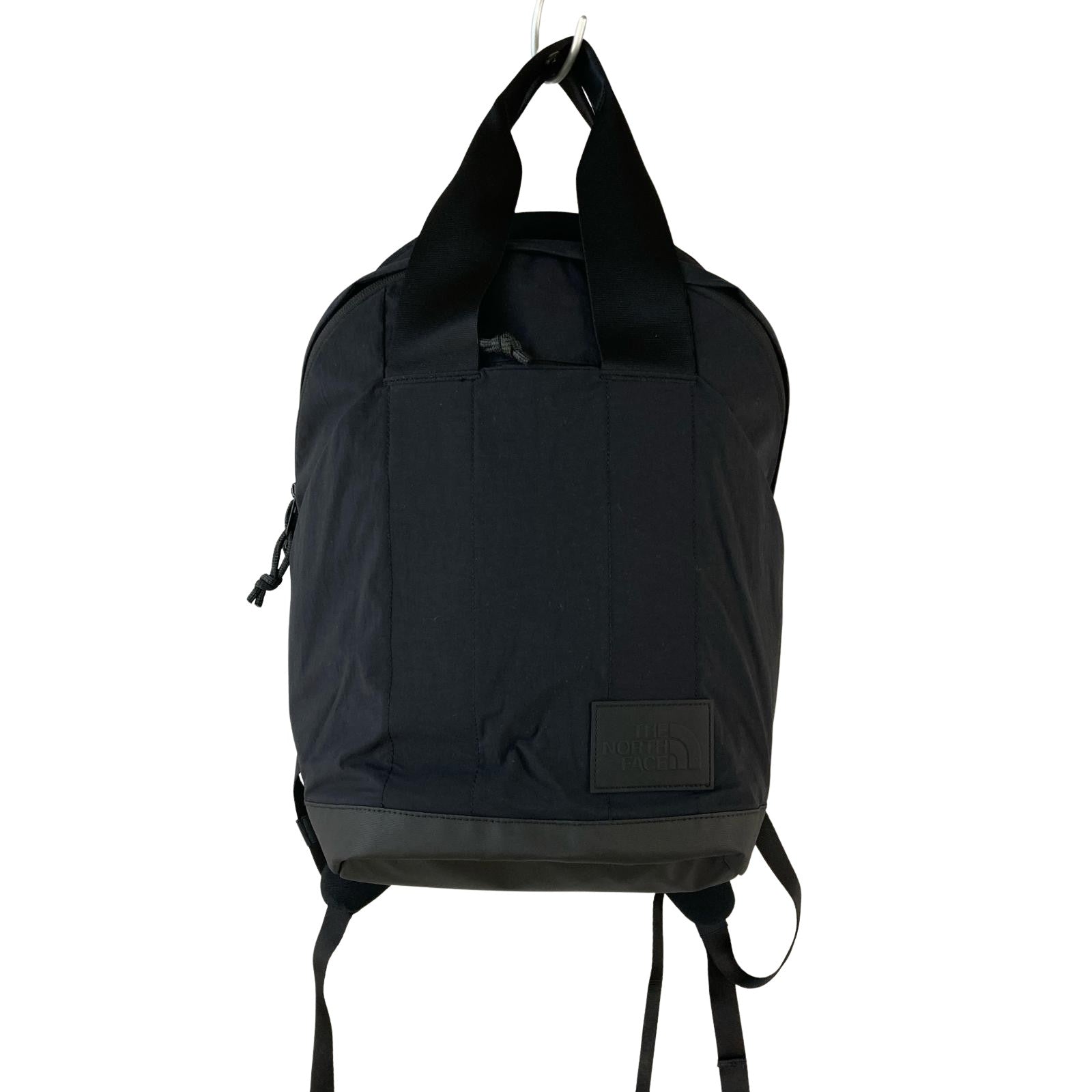 リュック・デイパック NEVER STOP DAYPACK 黒 ブラック