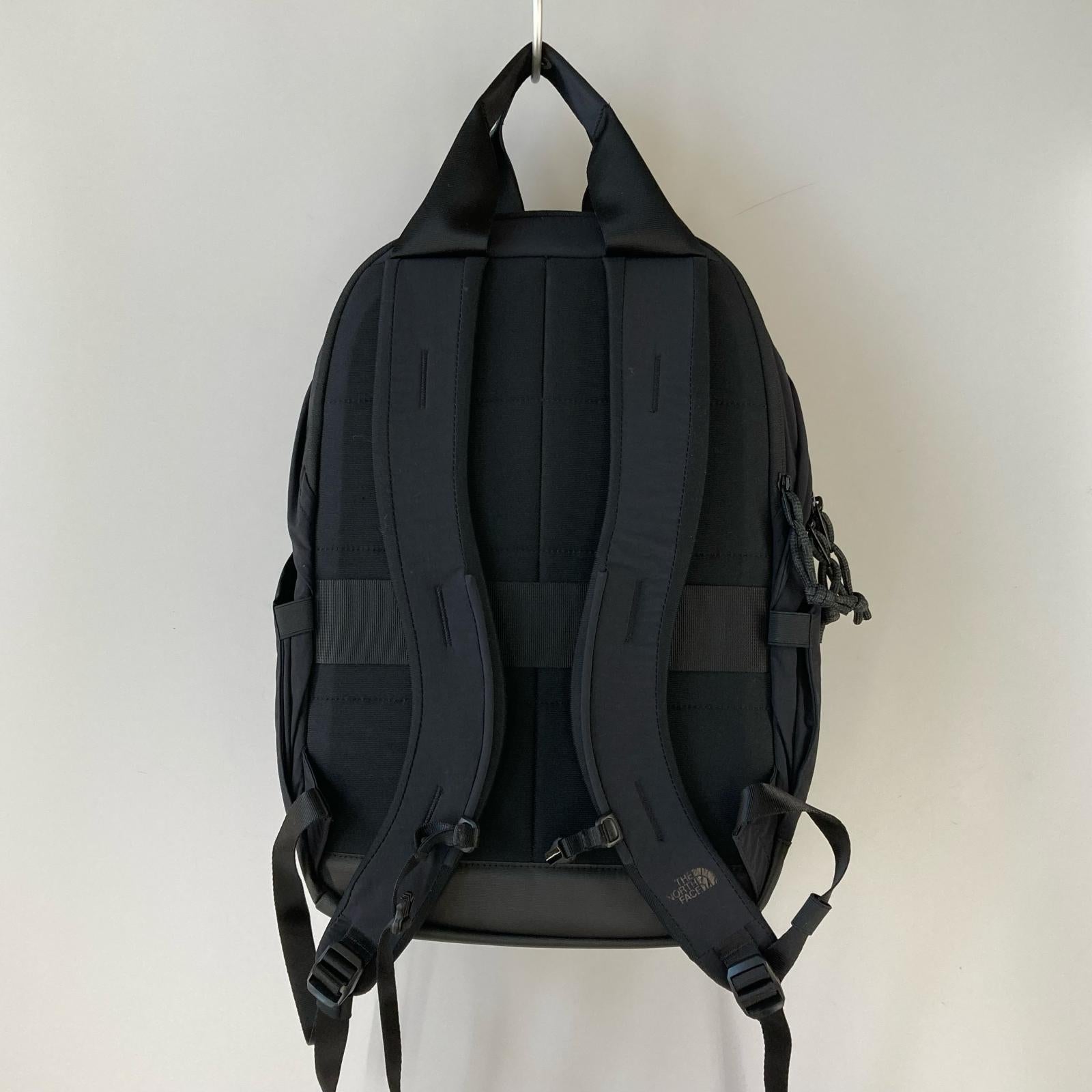 リュック・デイパック NEVER STOP DAYPACK 黒 ブラック