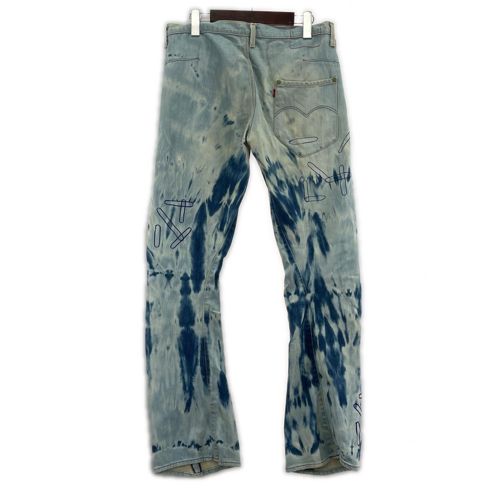 デニムパンツ 00s Levi's RED 立体裁断 カプセルブリーチ W33 ネイビー