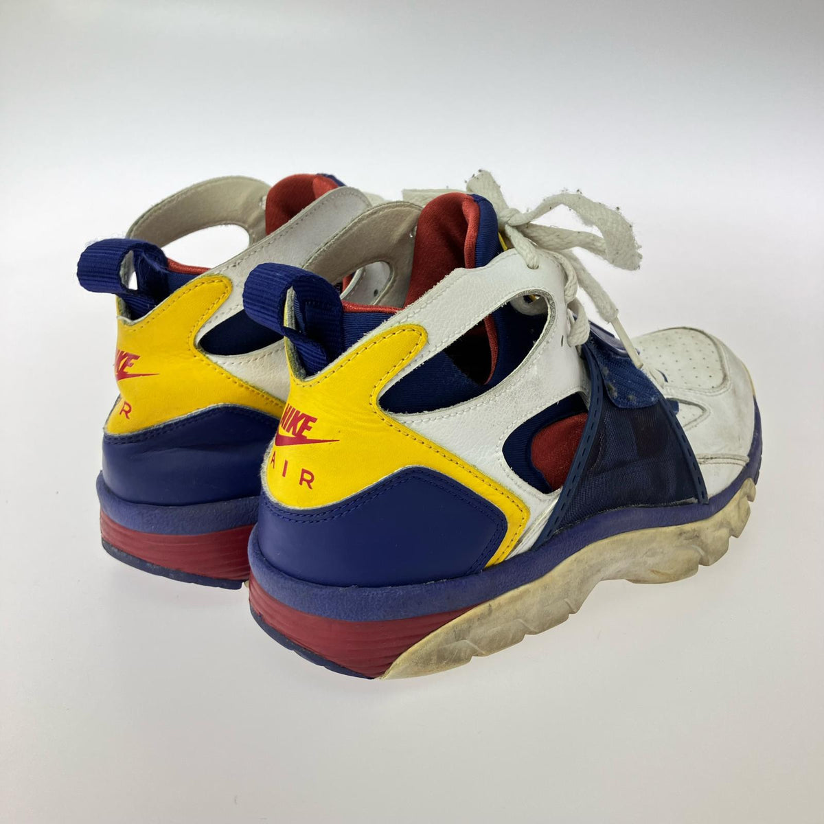 スニーカー AIR TRAINER HUARACHE (27.5) 27.5cm (US9 1/2 UK9 EU45)
