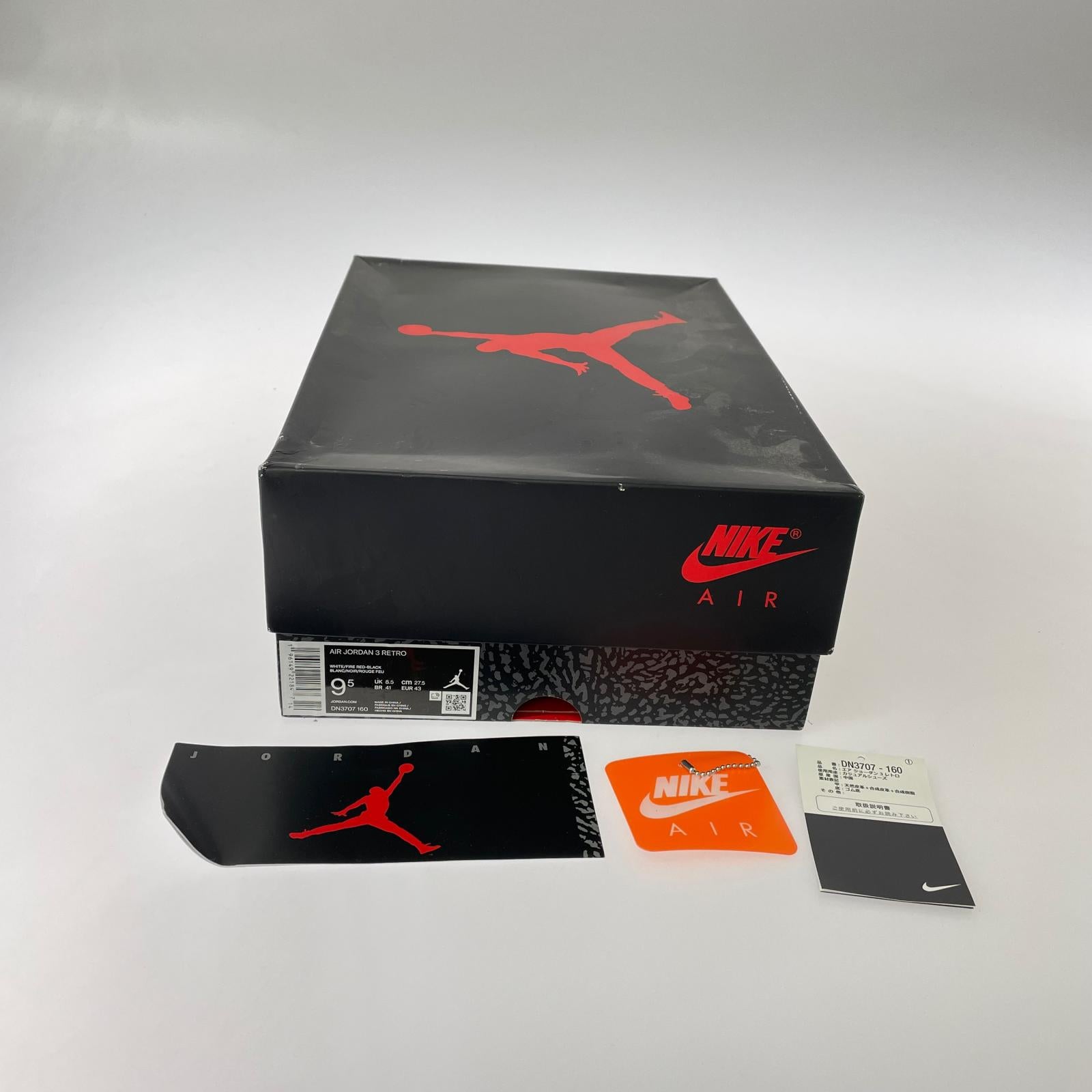 スニーカー Air Jordan 3 Retro OG Fire Red 2022 27.5cm (US9 1/2 UK9 EU45)