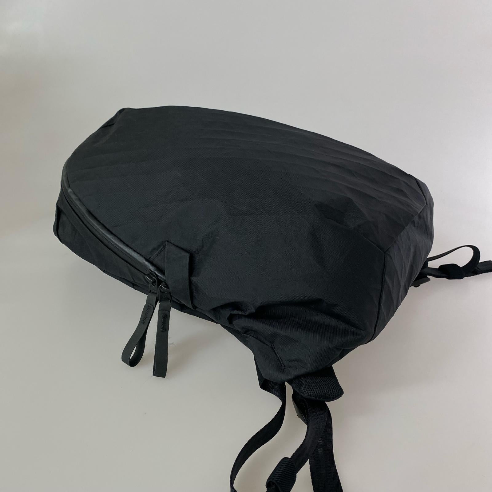 リュック・デイパック ABLE CARRY/サーティーンデイバック13L/リュック/ナイロン/BLK ブラック
