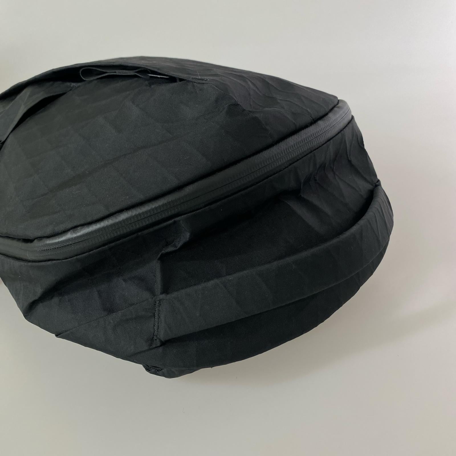 リュック・デイパック ABLE CARRY/サーティーンデイバック13L/リュック/ナイロン/BLK ブラック
