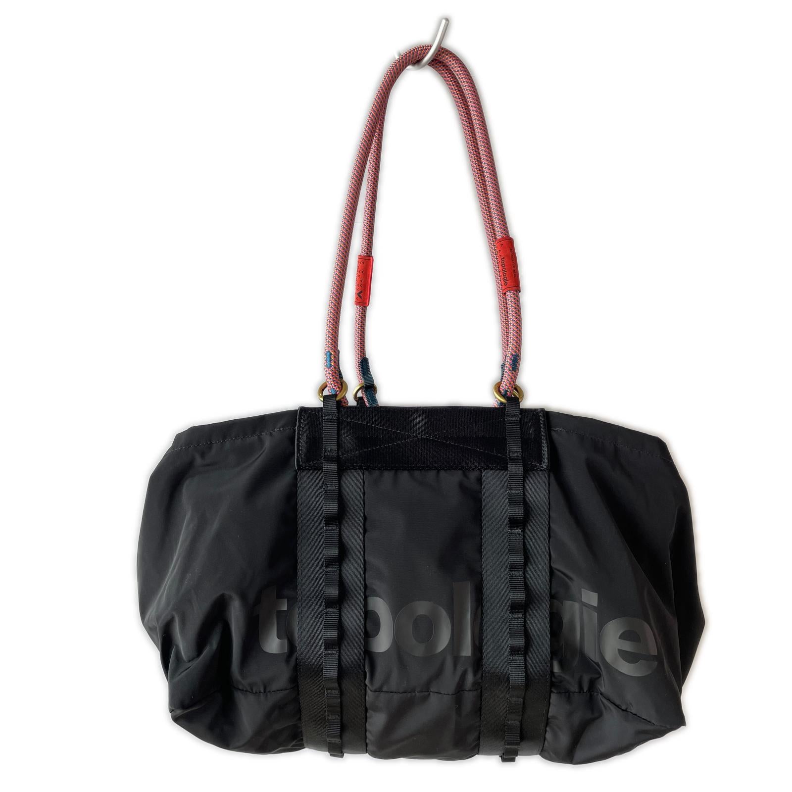 トートバッグ topologie summit tote large トートバッグ ブラック