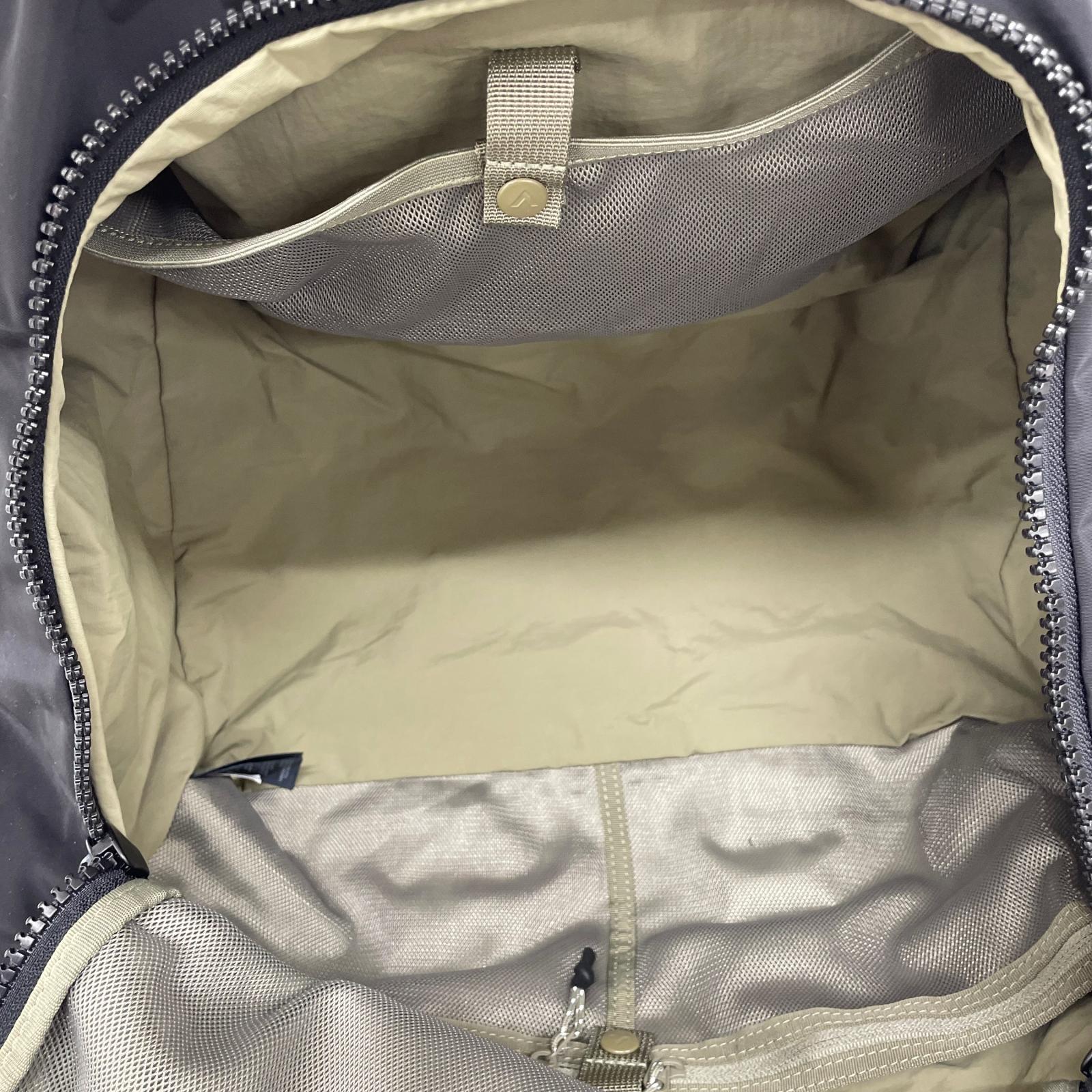 トートバッグ topologie summit tote large トートバッグ ブラック