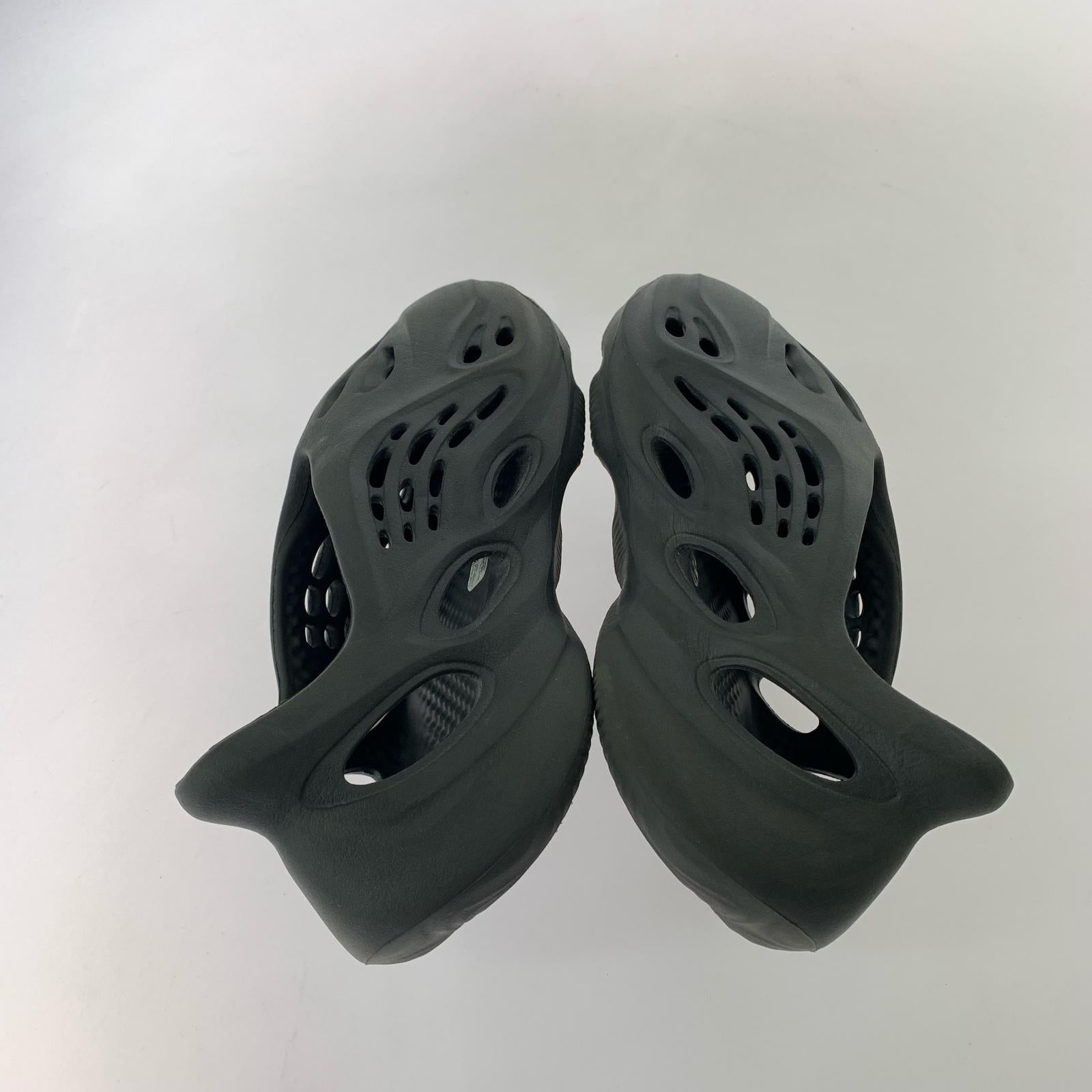 サンダル YEEZY/Foam Runner/25.5/HP8739 25.5cm (US7 1/2 UK7 EU41) ブラック