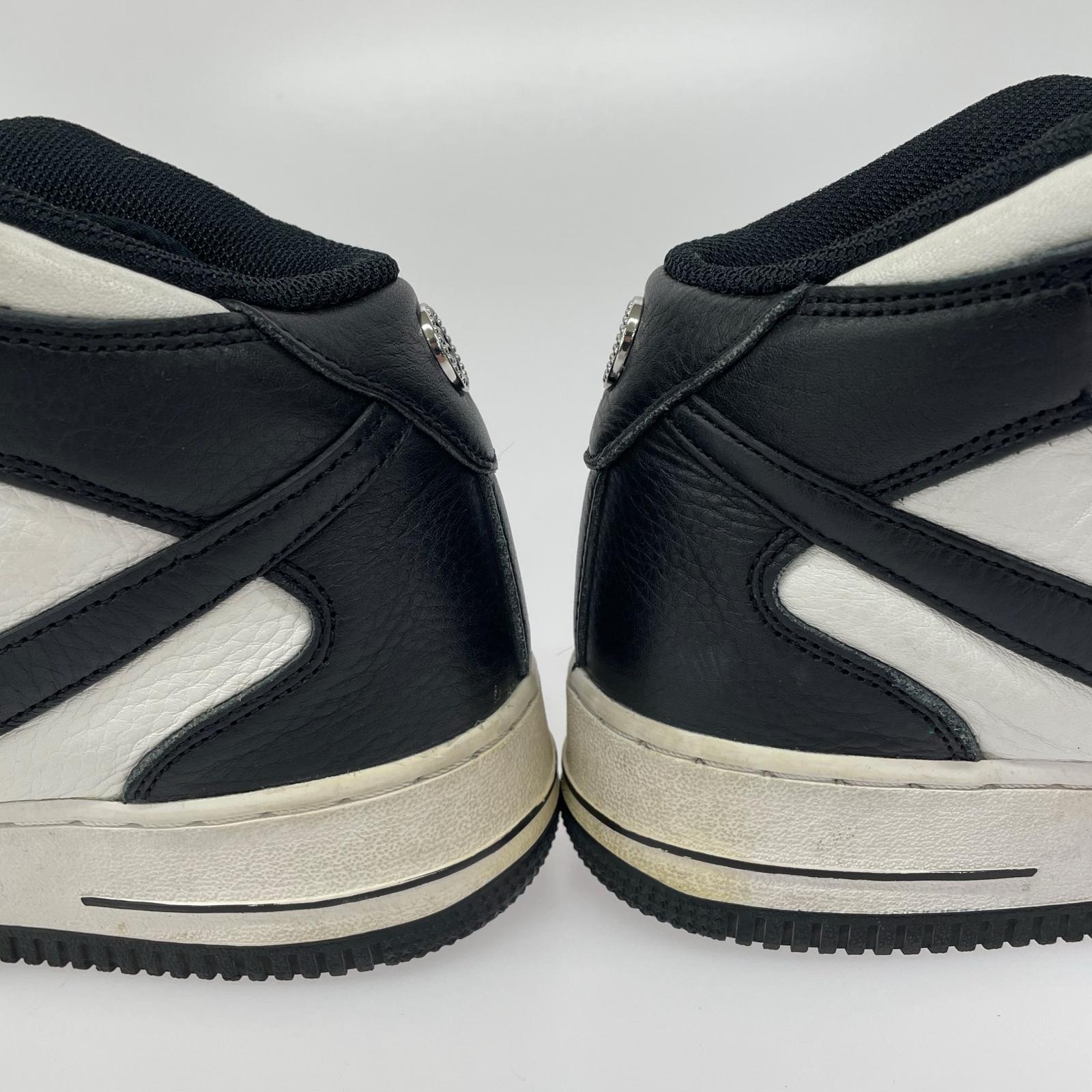 スニーカー ×STUSSY AIR FORCE 1 MID 黒白 (27.0) 27cm (US9 UK8 1/2 EU44)