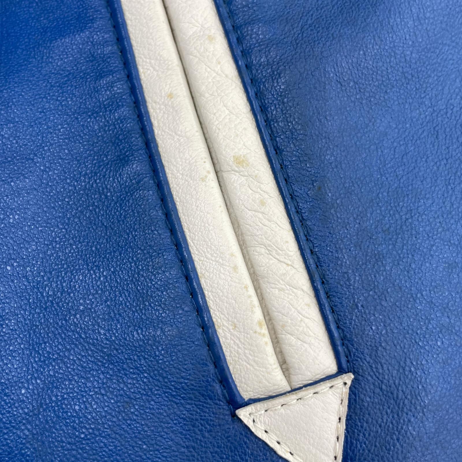 ブルゾン LIPOVITAN D ピッグレザースタジャン BLU