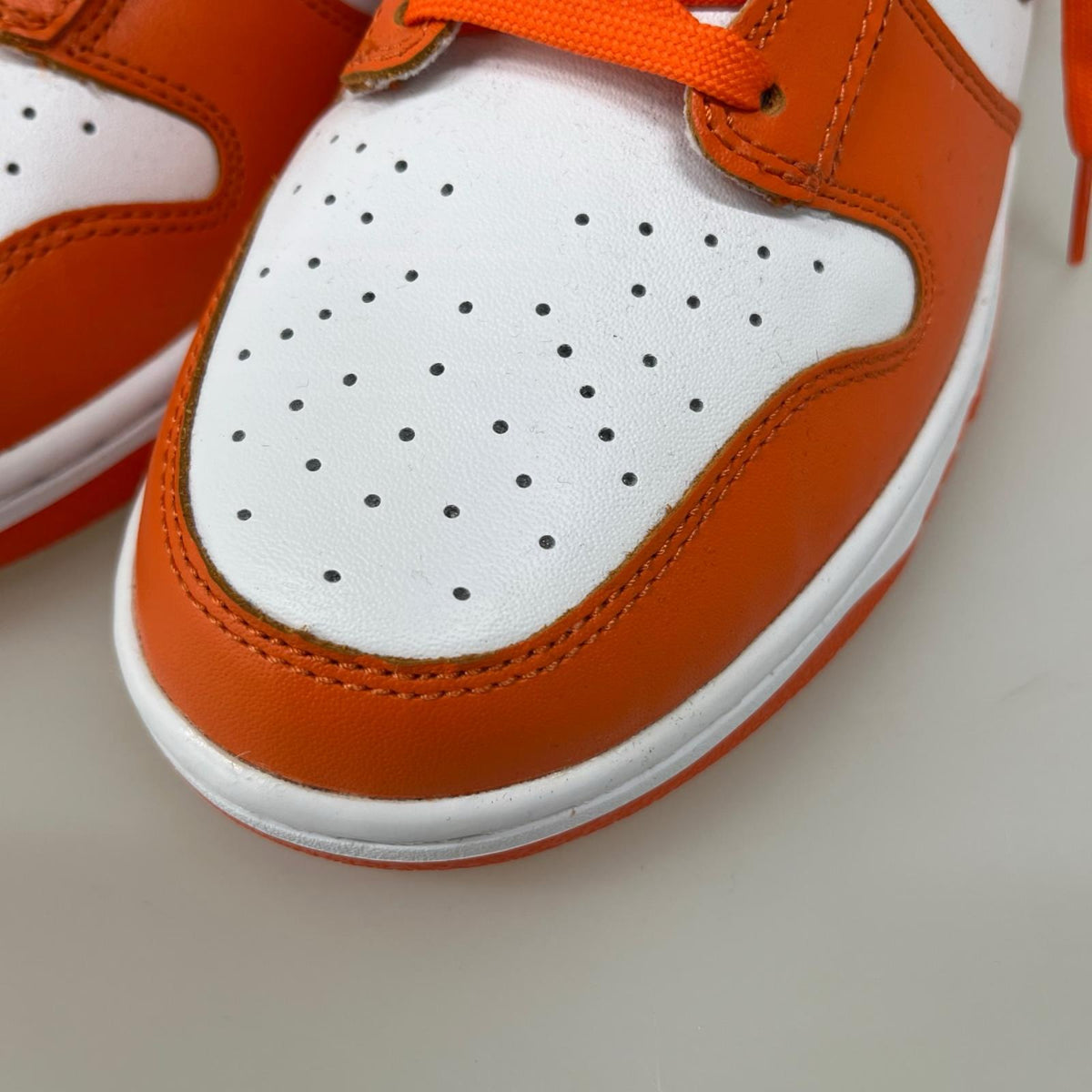 スニーカー DUNK HI オレンジ 白 DD1399 101 28cm 28cm (US10 UK9 1/2 EU46)