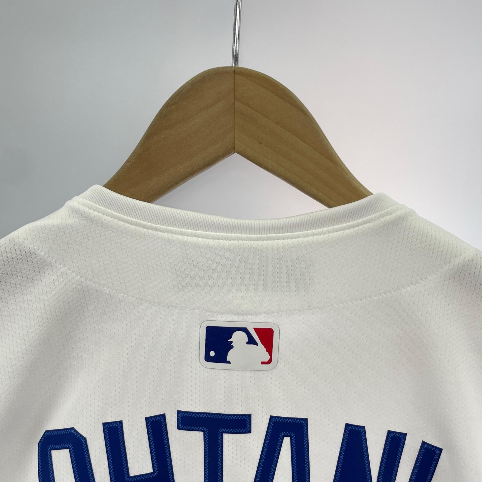 半袖Ｔシャツ MLB ロサンゼルス・ドジャース 大谷翔平 17 (M) M ホワイト
