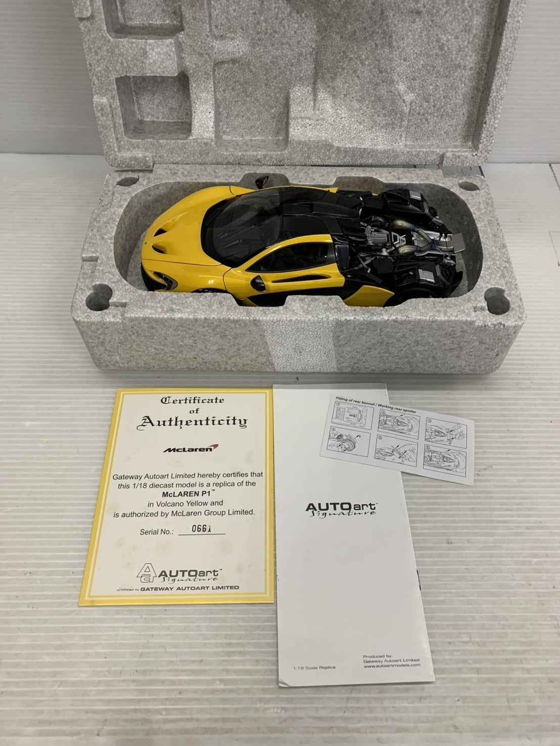 AUTOart 1/18 McLaren P1 スケールカー