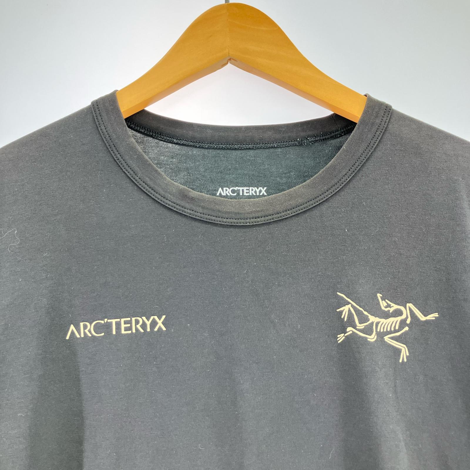 半袖Ｔシャツ CAPTIVE SPLIT S/S Tee M ブラック