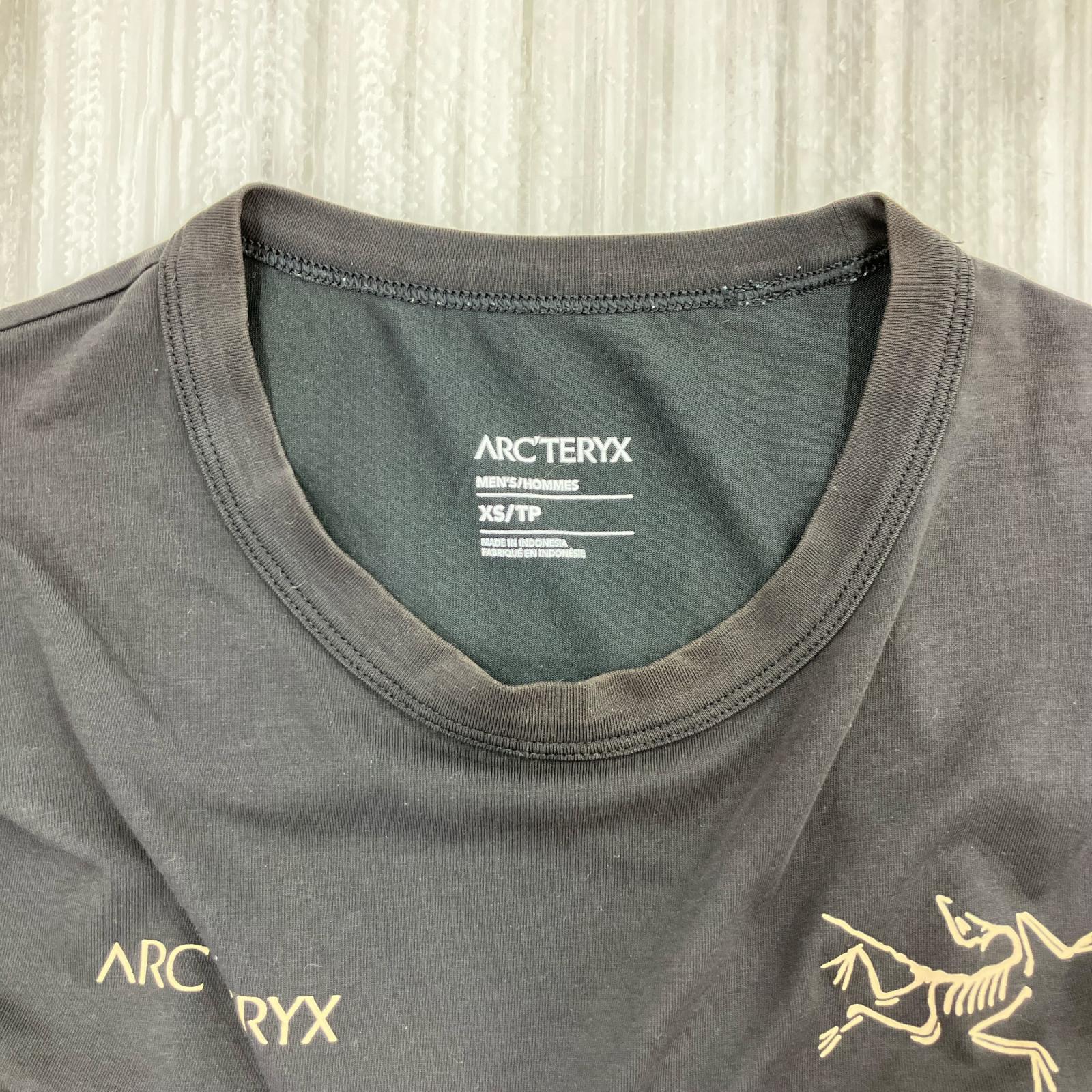 半袖Ｔシャツ CAPTIVE SPLIT S/S Tee M ブラック