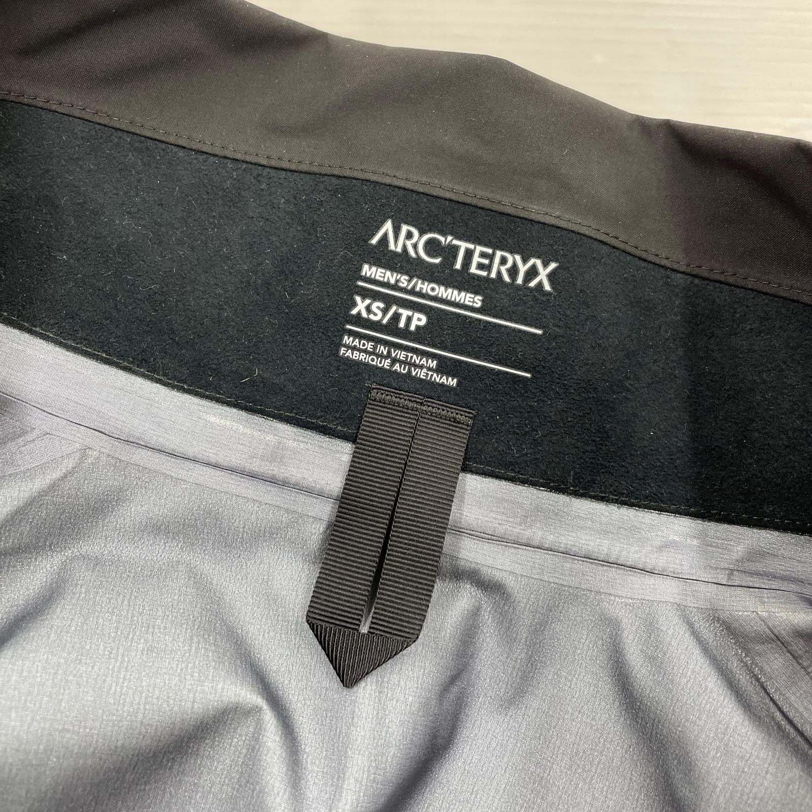ジャケット Beta AR Jacket/XS/ブラック/X000007082 ブラック